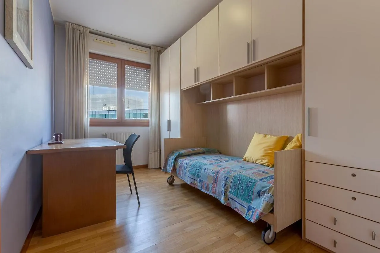 Parco Del Velodromo Comfortable Apartment location